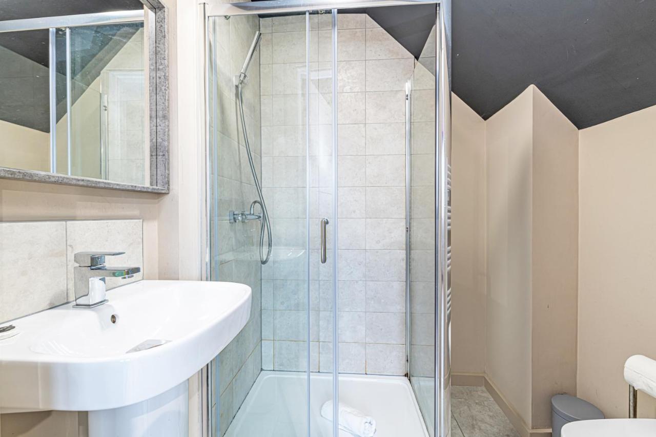 Wigan Central Serviced Apartments エクステリア 写真