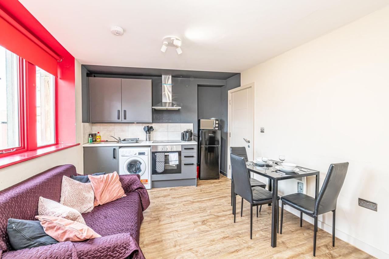 Wigan Central Serviced Apartments エクステリア 写真