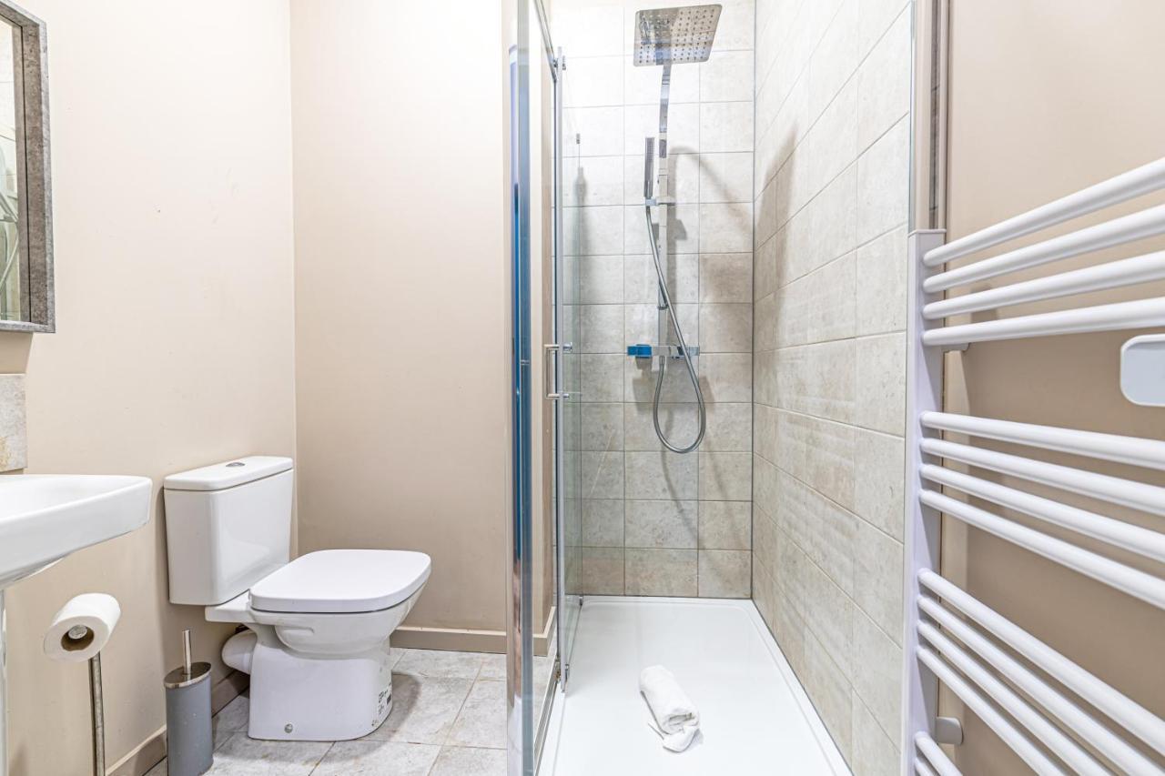 Wigan Central Serviced Apartments エクステリア 写真